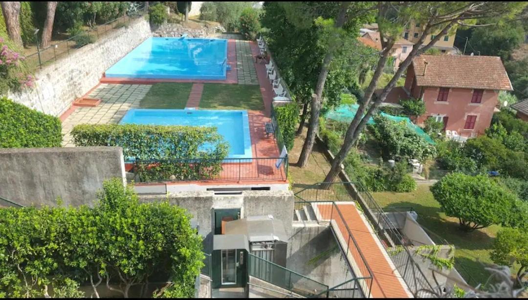 ראפאלו Camera Privata Nell'Appartamento In Zona Residenziale Con 2 Piscine מראה חיצוני תמונה