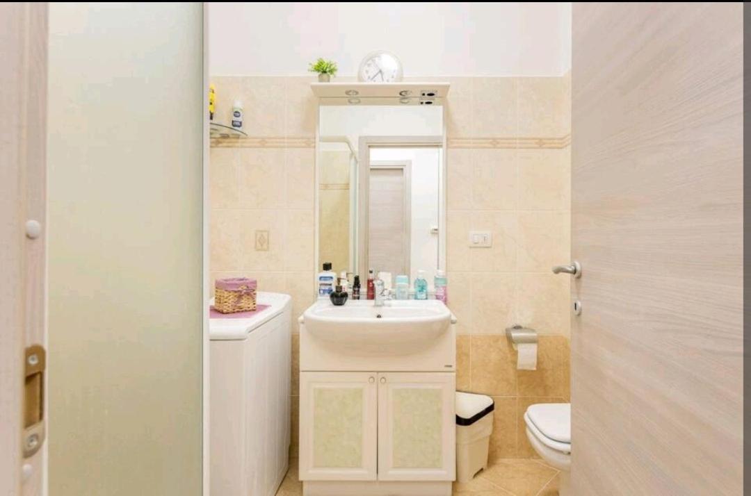 ראפאלו Camera Privata Nell'Appartamento In Zona Residenziale Con 2 Piscine מראה חיצוני תמונה